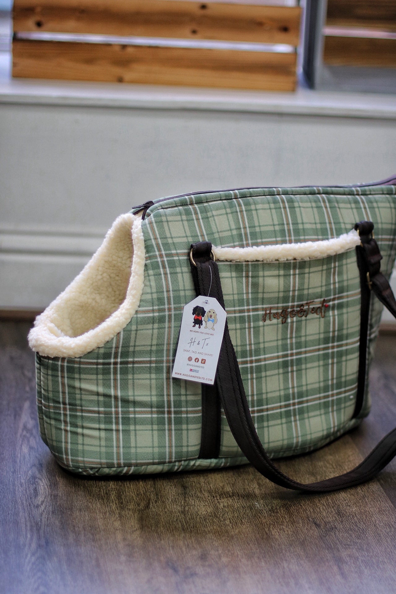 Heritage Collection Dog Carry Bags – Padded & Comfortable for Small Dogs on the Go - Hugo and Ted