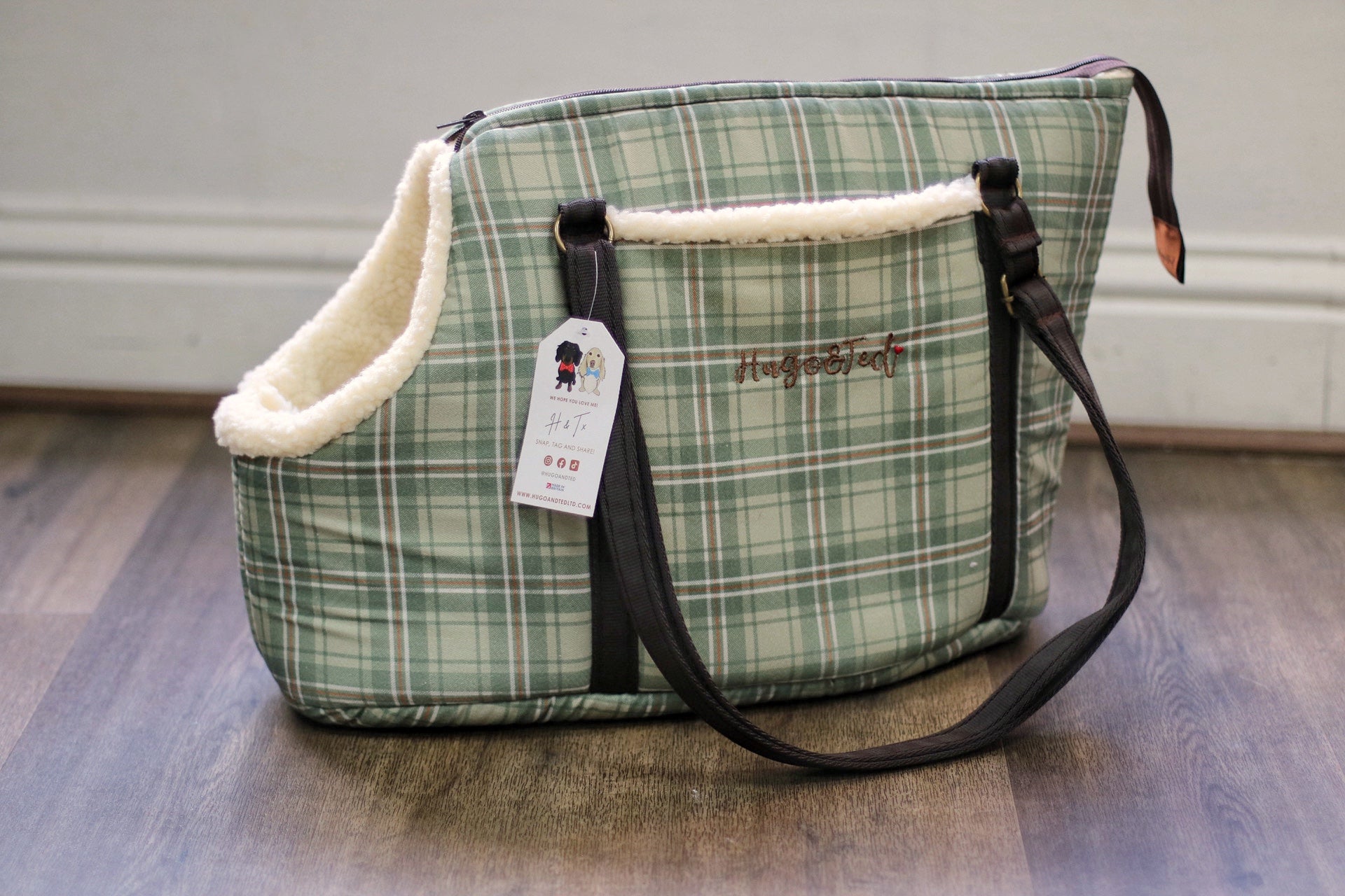 Heritage Collection Dog Carry Bags – Padded & Comfortable for Small Dogs on the Go - Hugo and Ted