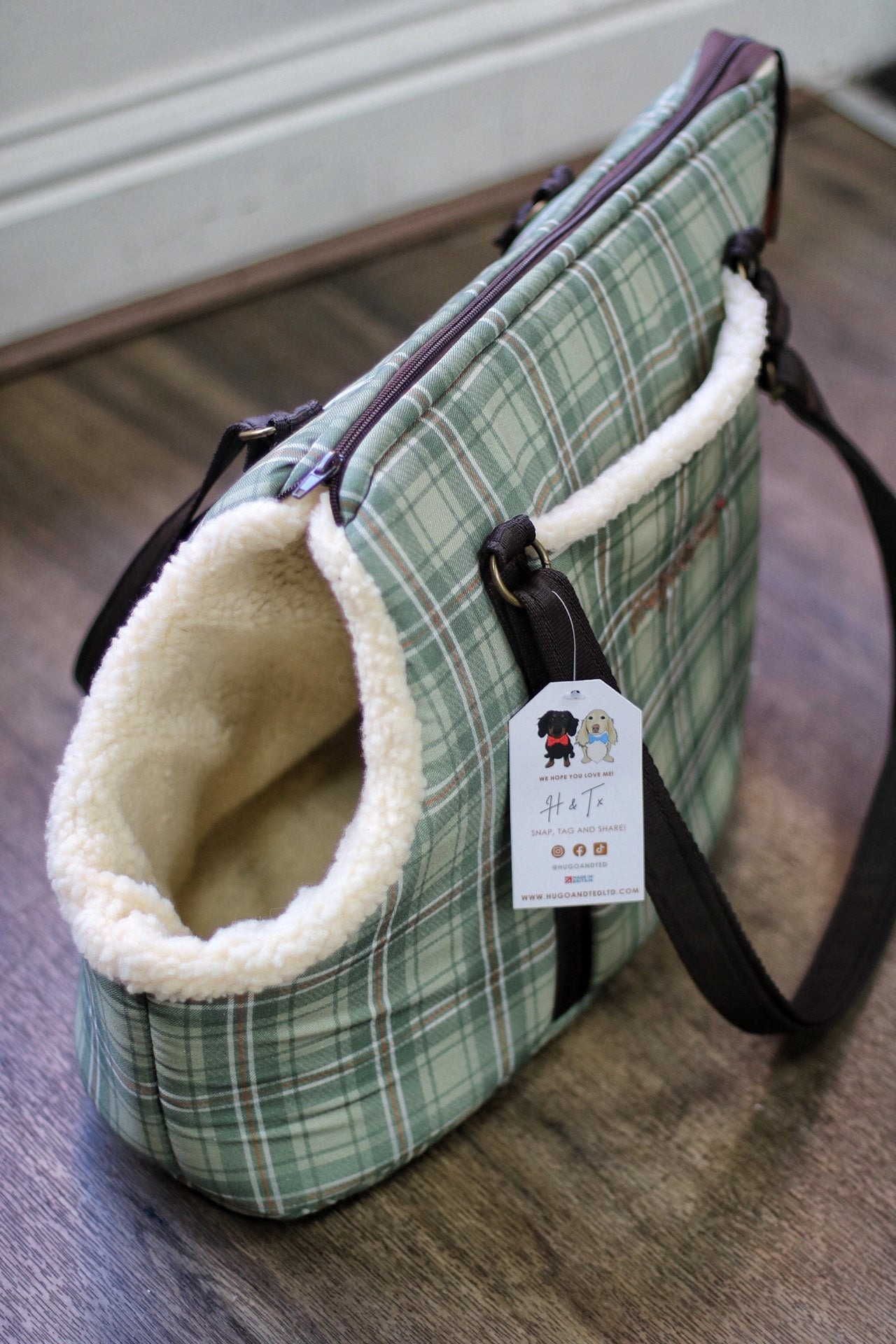 Heritage Collection Dog Carry Bags – Padded & Comfortable for Small Dogs on the Go - Hugo and Ted