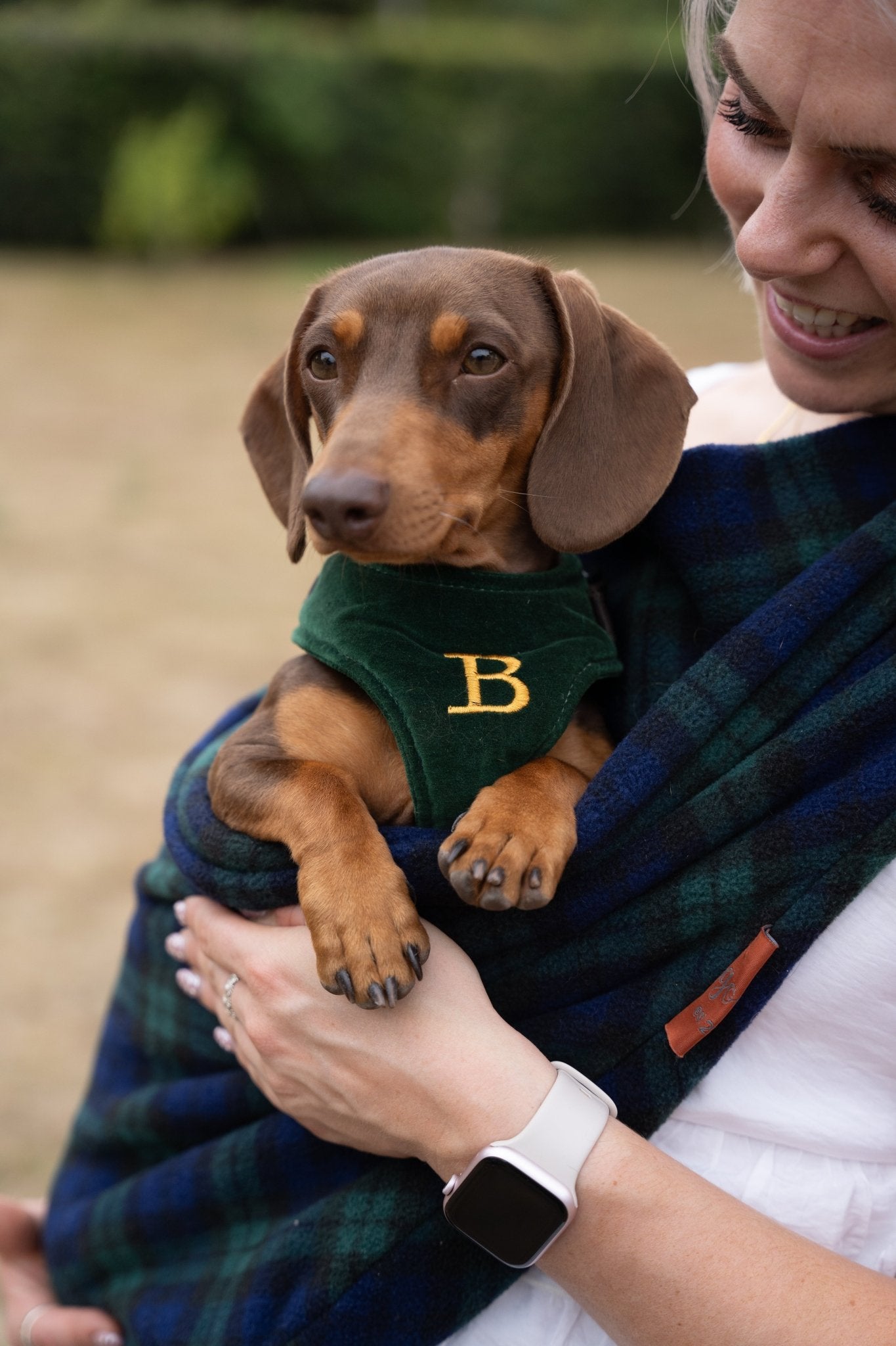 Patterned Fleece Comfortable Dog Sling Carrier – Ideal for Small, Elderly, or Disabled Dogs - Hugo and Ted