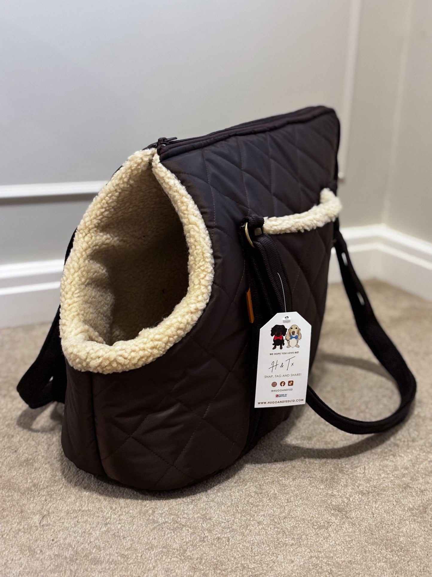 Quilted Dog Carry Bags – Padded, Waterproof & Comfortable for Small Dogs on the Go - Hugo and Ted