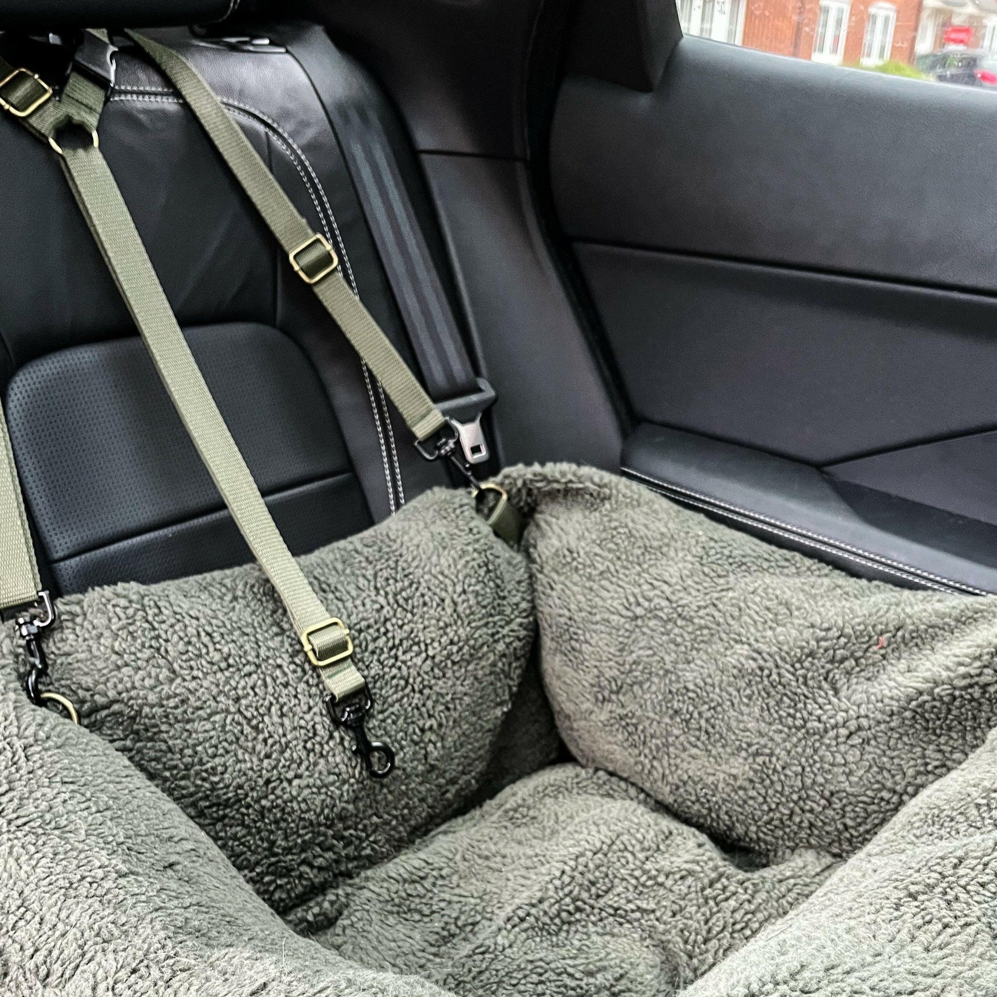 Teddy Car Beds - Hugo and Ted