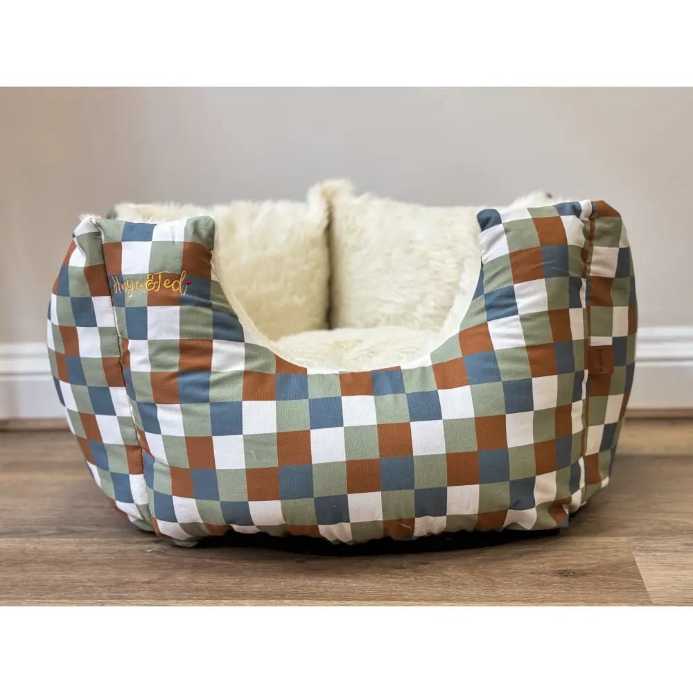 Toby Tartan Collection Rainfleece Fortress Bed - Removable Covers, Machine Washable - Hugo and Ted