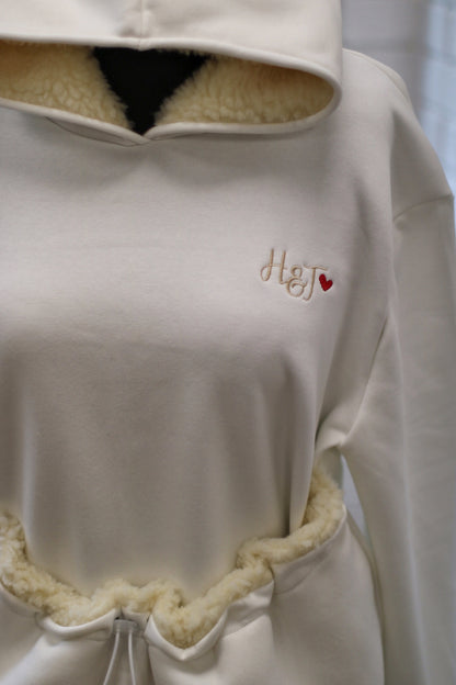 The Hoogle Pet Cuddle Hoodie – Soft Cotton Sweatshirt with Adjustable Pouch and Teddy Fleece Lining