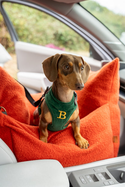 Autumn Bouclé Car Bed for Dogs – Ultra - Soft, Secure & Travel - Friendly Comfort - Hugo and Ted
