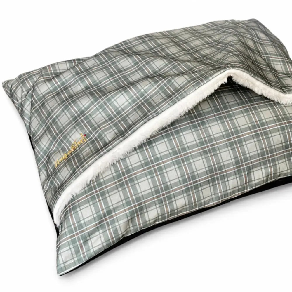 Heritage Collection Personalised Design-a-Den Dog Bed
