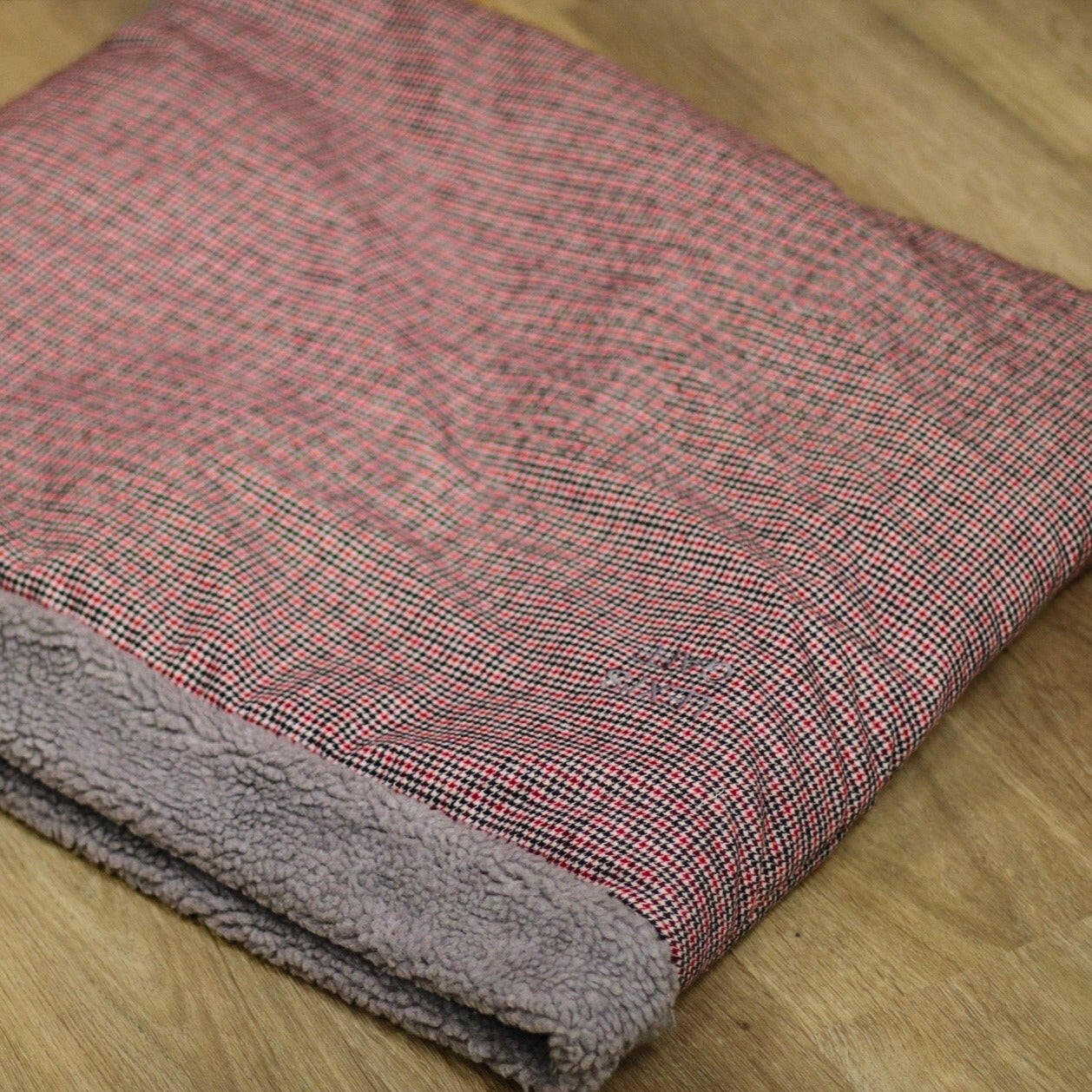 Heritage Collection Snuggle Sacks - Hugo and Ted
