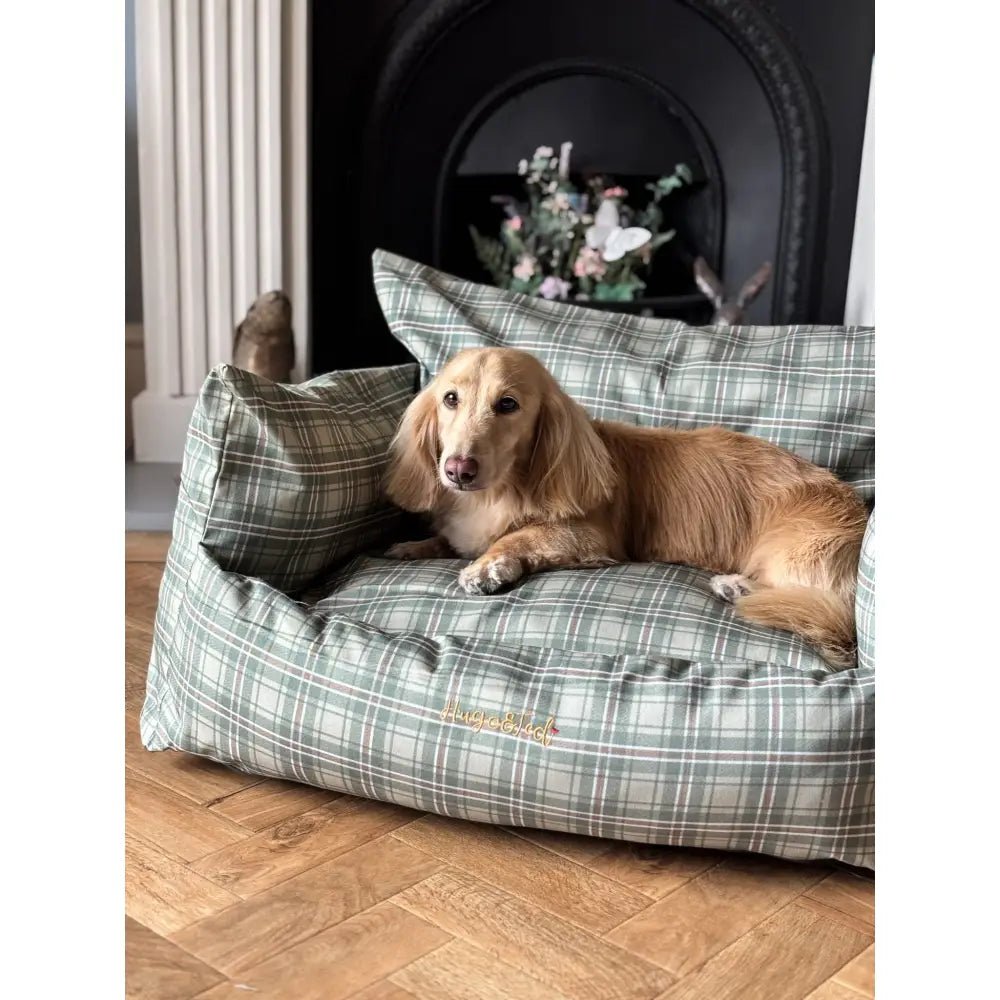 Luxe Lounger Deluxe Dog Sofa Bed - Hugo and Ted