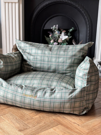 Luxe Lounger Deluxe Dog Sofa Bed – Luxury Pet Couch for Ultimate Comfort - Hugo and Ted