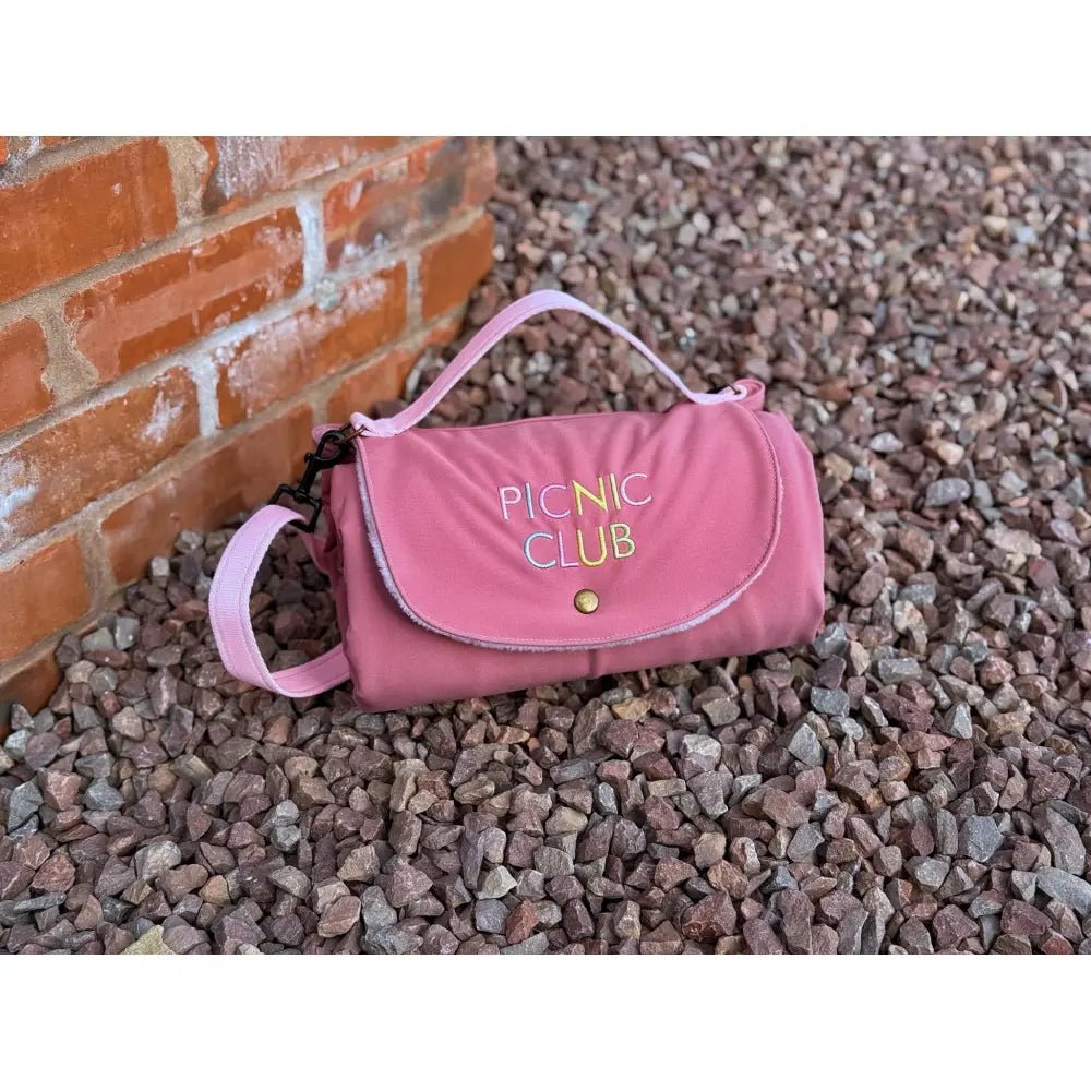 'Picnic Club' Rainfleece Waterproof Walkies Mat - One Standard Size - Hugo and Ted