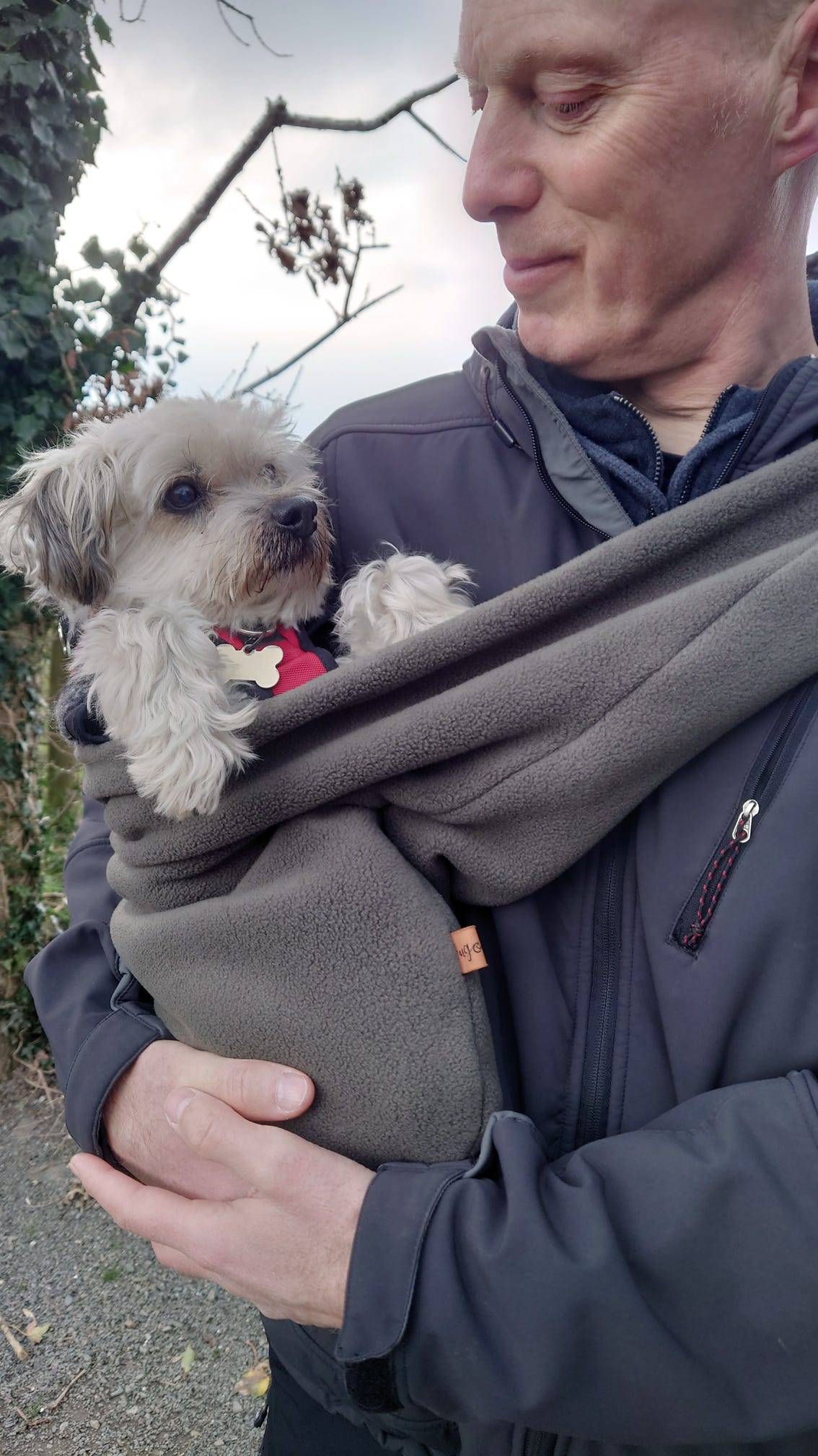 Plain Fleece Dog Slings The Best Way To Carry Your Pet Hugo and Ted