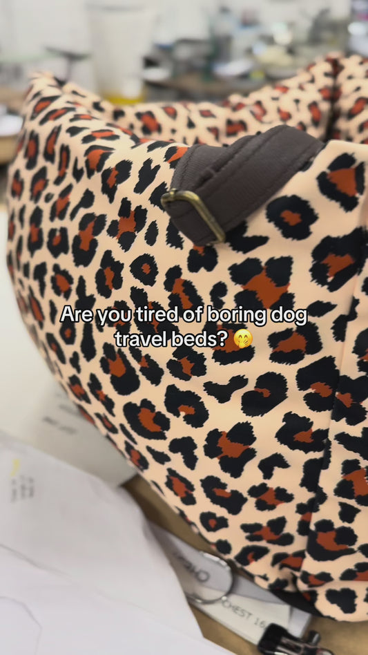 Lits de voiture imperméables