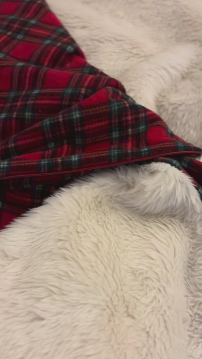 The Cuddle, Nap and Wrap