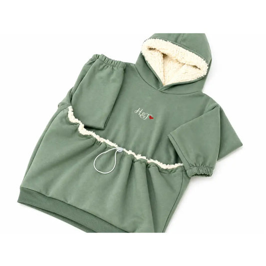 The Hoogle: Pet Cuddle Hoodie