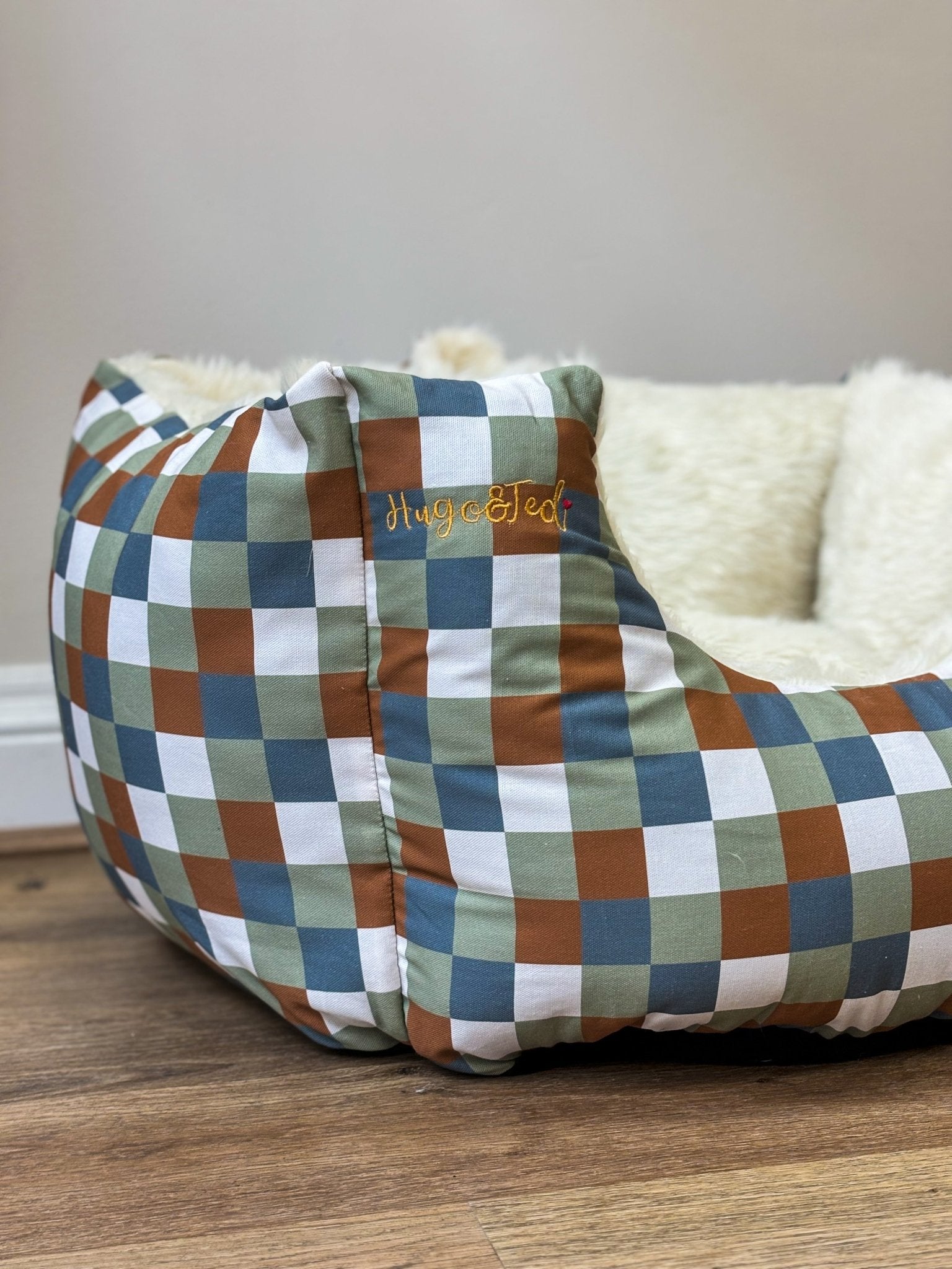 Toby Tartan Collection Fortress Beds - Hugo and Ted
