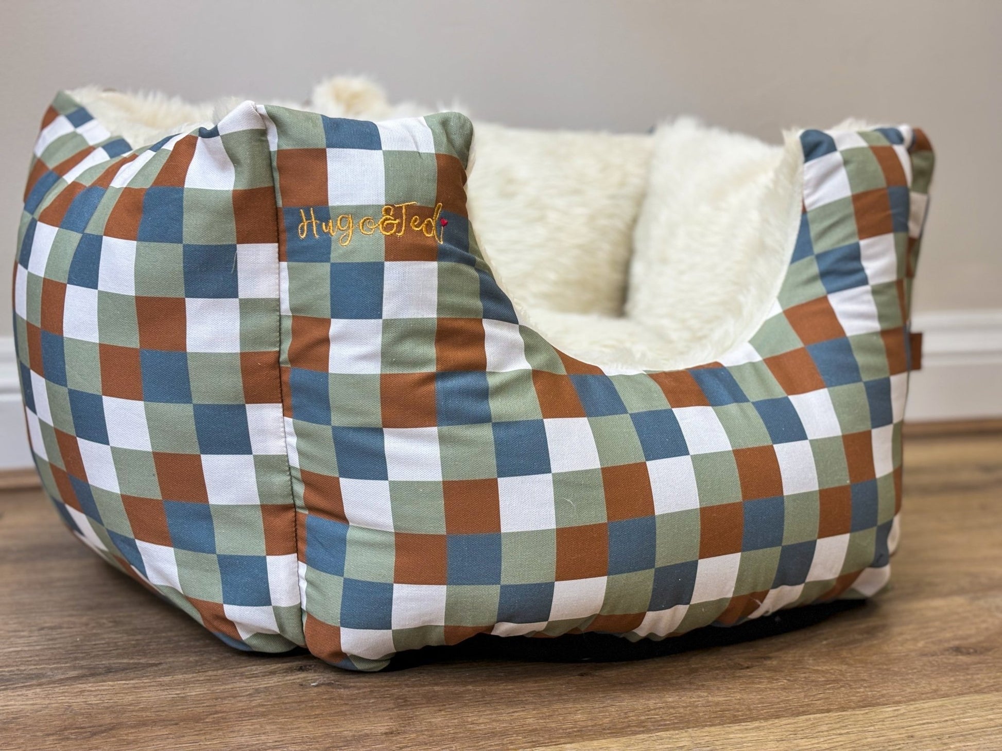 Toby Tartan Collection Fortress Beds - Hugo and Ted