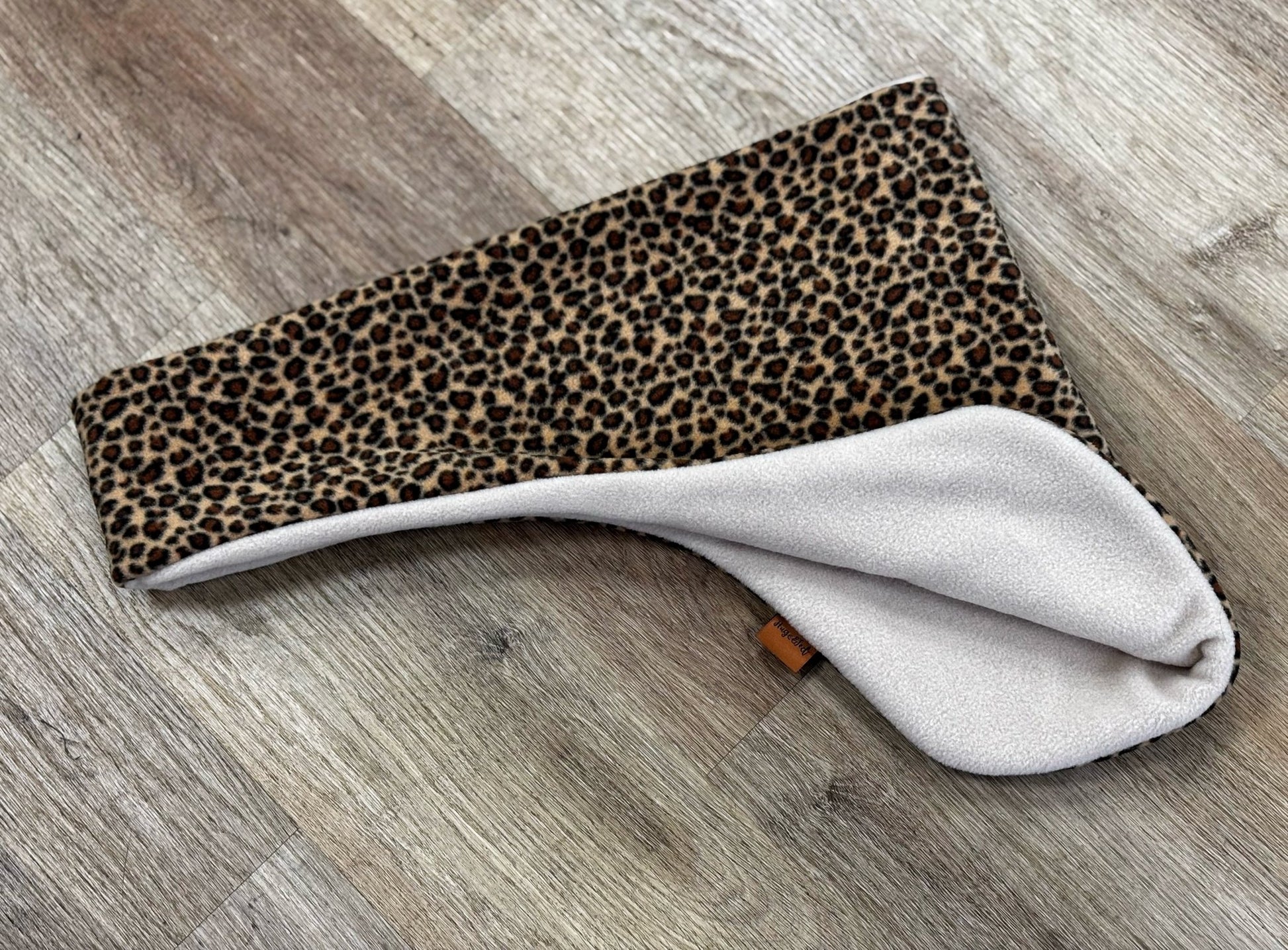 Two Tone Fleece Dog Sling Carrier – Comfortable , Ideal for Small, Elderly, or Disabled Dogs - Hugo and Ted