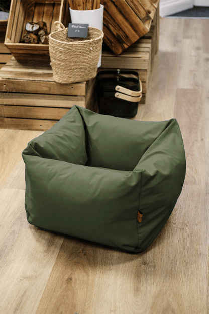 Waterproof Rainfleece Box Beds - Sustainable, Waterproof & Machine Washable with Removable Cover - Hugo and Ted